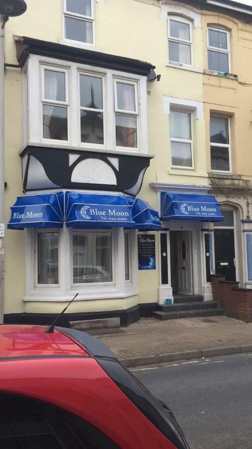 The Blue Moon Blackpool Exterior foto